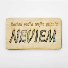 Drevená peňaženka na vloženie bankoviek