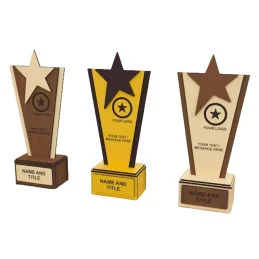 Drevená trofej s vlastným logom a textom - a