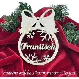 Drevená vianočná ozdoba s menom či textom podľa želania
