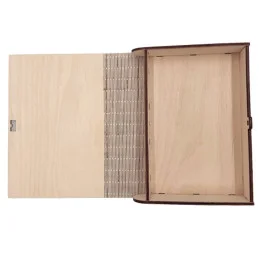 Drevená krabička na prvé sväté prijímanie s menom a dátumom – dar a pamiatka